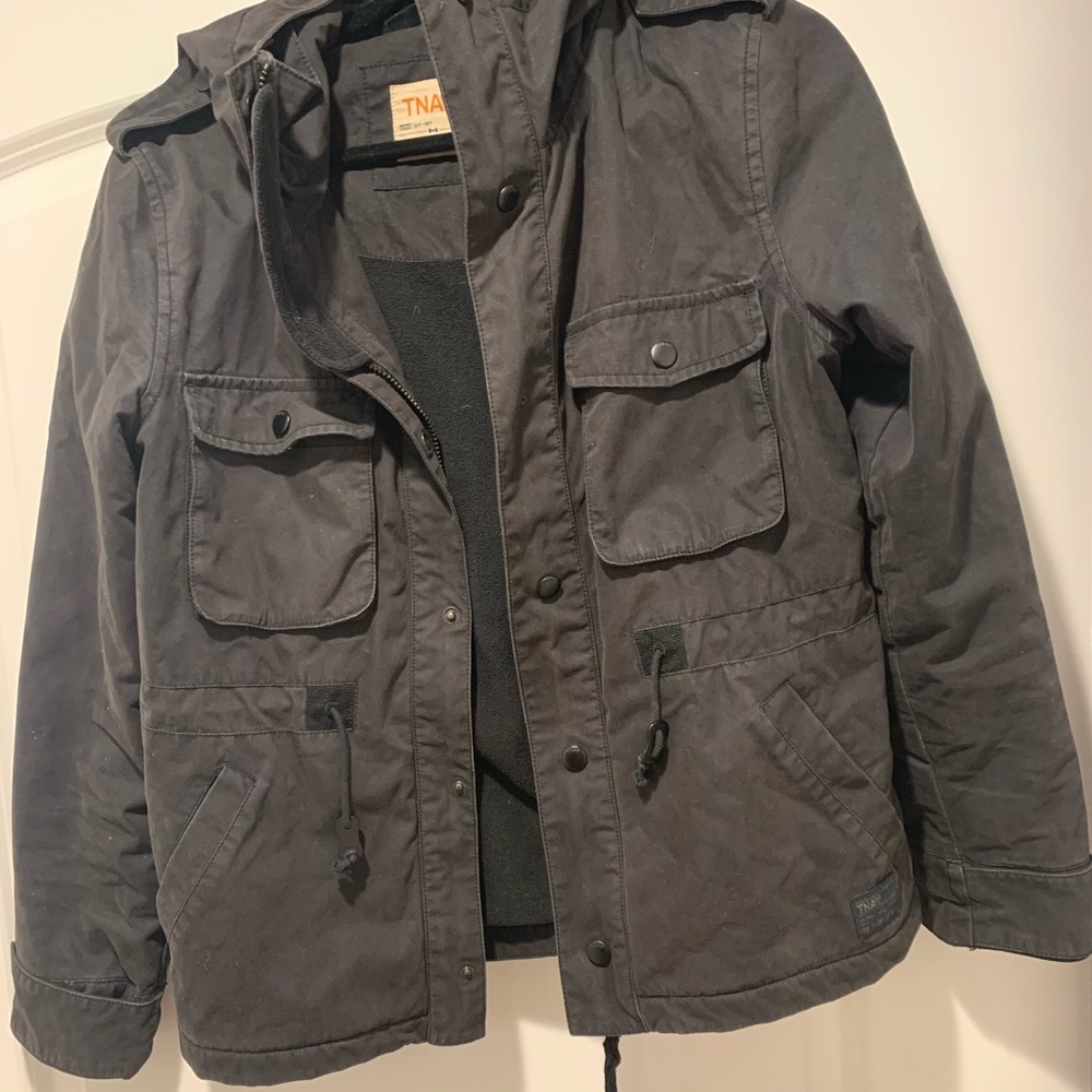 Aritzia winter jacket (size s!)